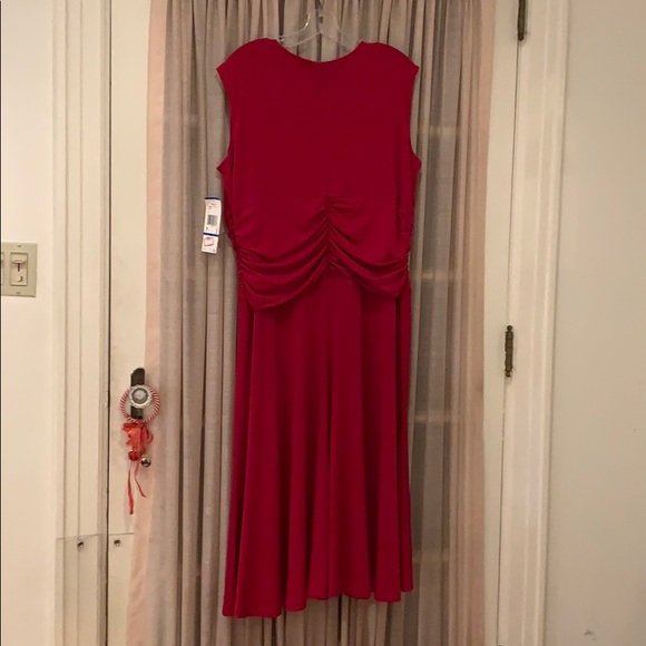 Brand New! Anne Klein Red Dress - Picture 2 of 2